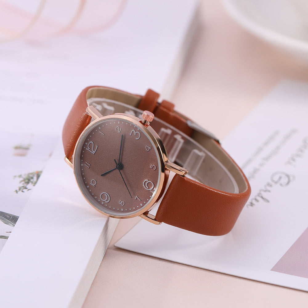 Stylish Leather Quartz Watch for Women - Perfect for Sports and Everyday Wear